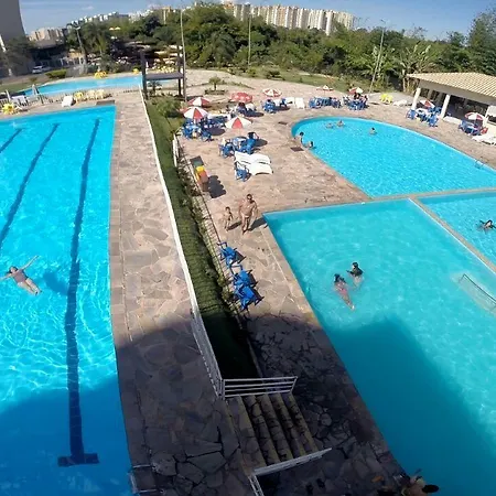 Apartamento Golden Dolphin Express Caldas Novas Exterior photo